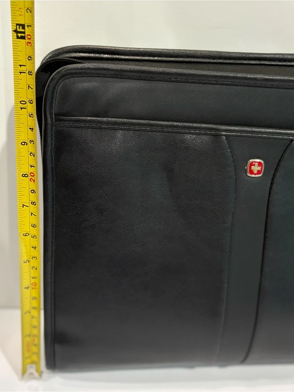 Wenger Premier Leather The Carina Binder Folio Organizer Swiss Army Black 3 Ring
